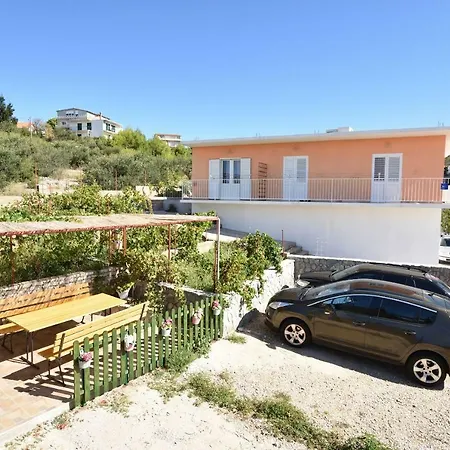 Appartement Zmika Primošten