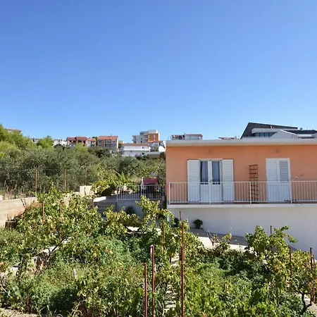 Zmika Appartement Primošten